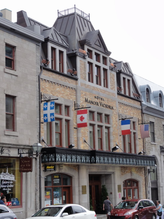110729_QC_HotelManoirVictoria_small