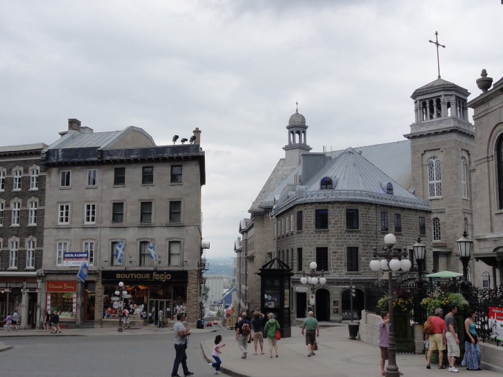 110729_QC_StreetScene_small
