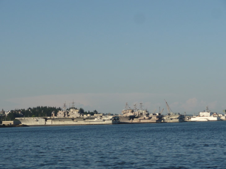 120725_WA_18_ShipsAtNavyYard_small
