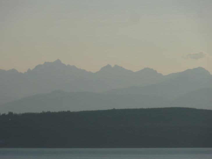 120725_WA_19_OlympicMountains_small