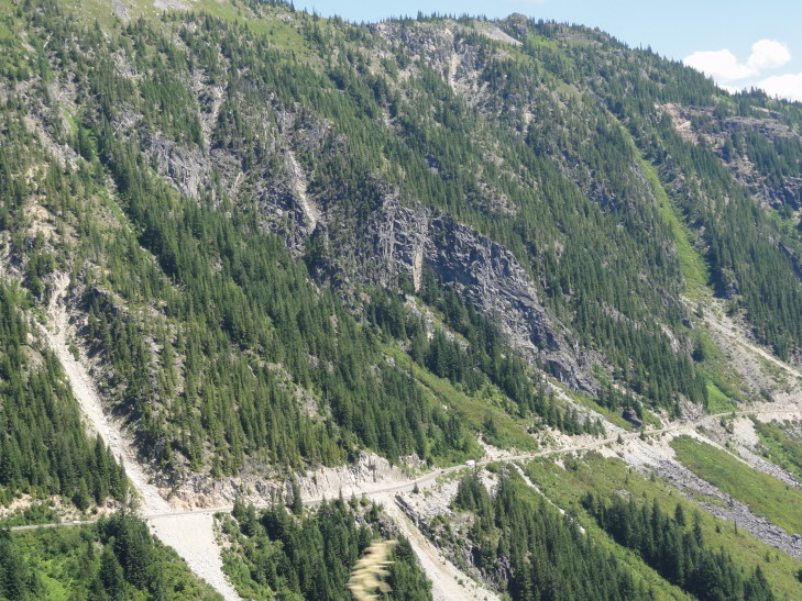 120725_WA_5_RockFalls_small