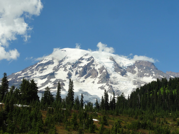 120725_WA_9_RainierClouds_small