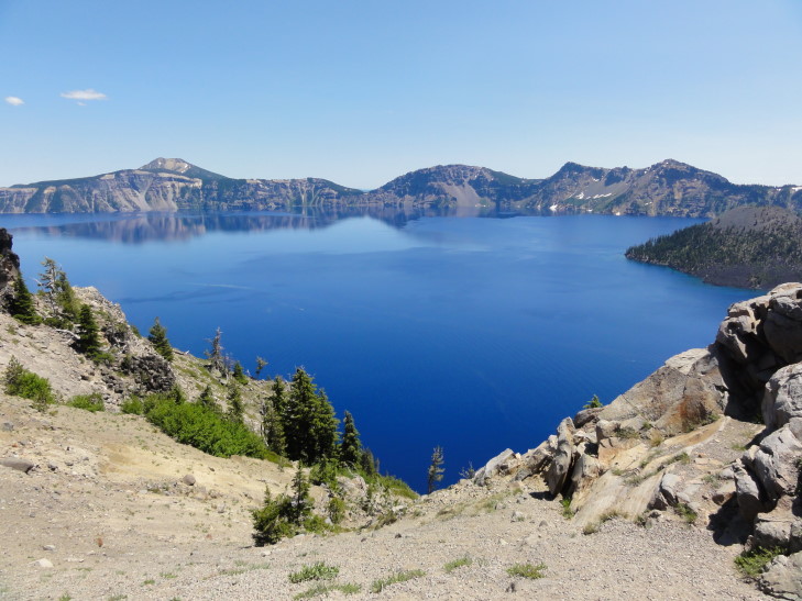 120730_OR_2_CraterLakeFirstView_small