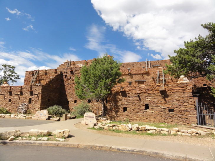 130803_AZ_7_GrandCanyonHopiHouse_small