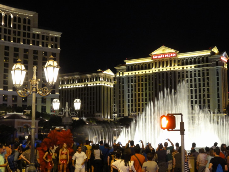 130805_NV_16_BellagioFountainShow_small