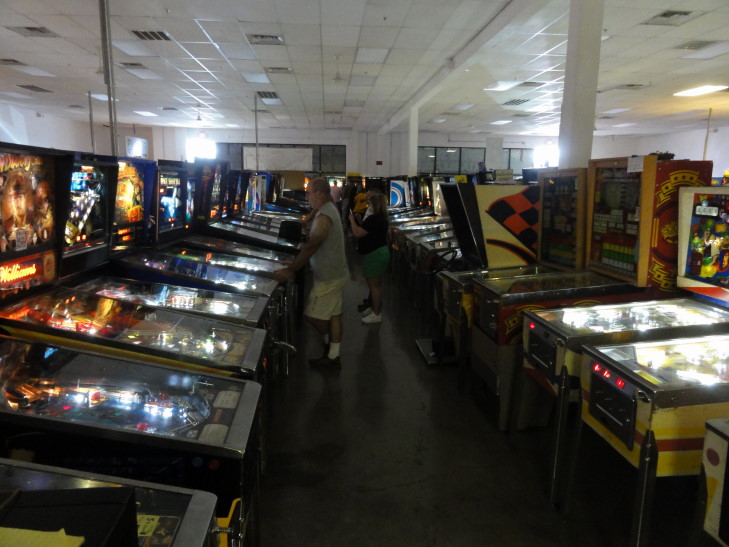 130805_NV_5_PinballHallOfFame2_small