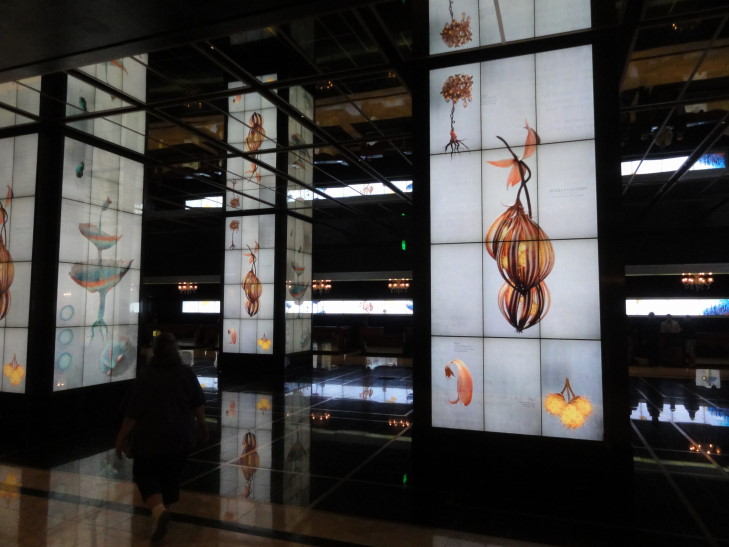 130805_NV_X_CosmopolitanLobby_small