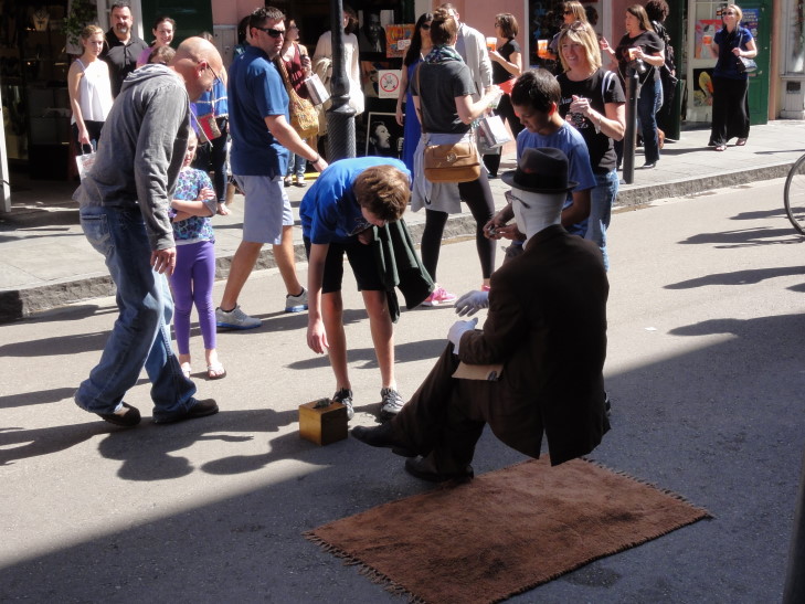 140329_LA_13_InvisibleStool_small