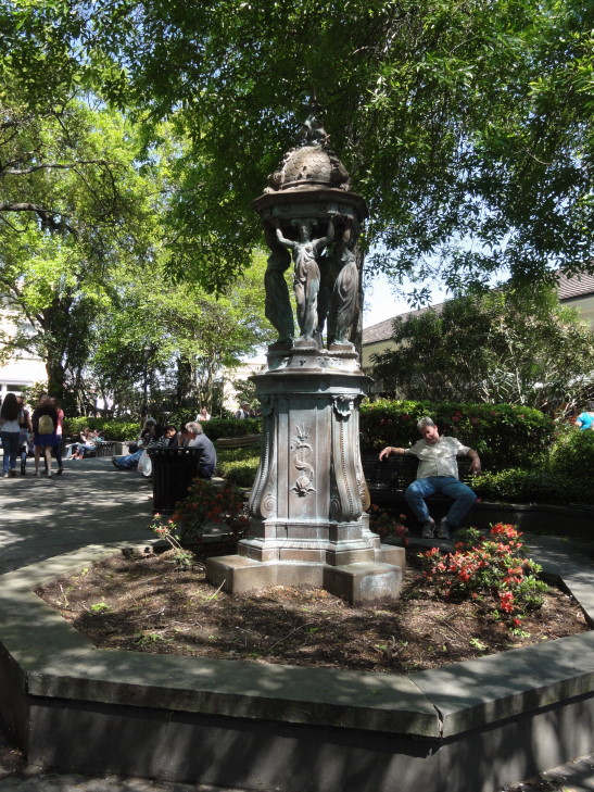 140329_LA_5_ParkStatue_small