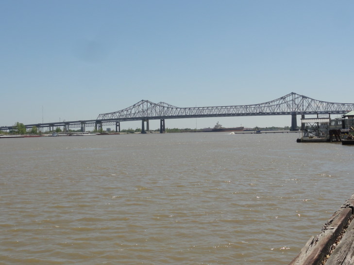 140331_LA_6_MississippiRiverBridge_small
