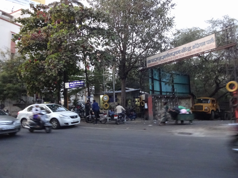 Pune street scene