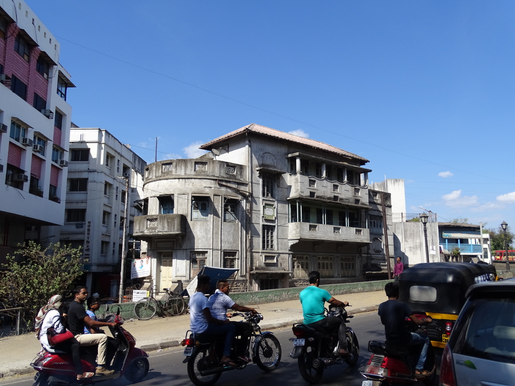 Neat building in the heart of Pune