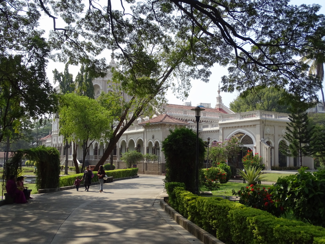 Beautiful grounds of Aga Khan Palace