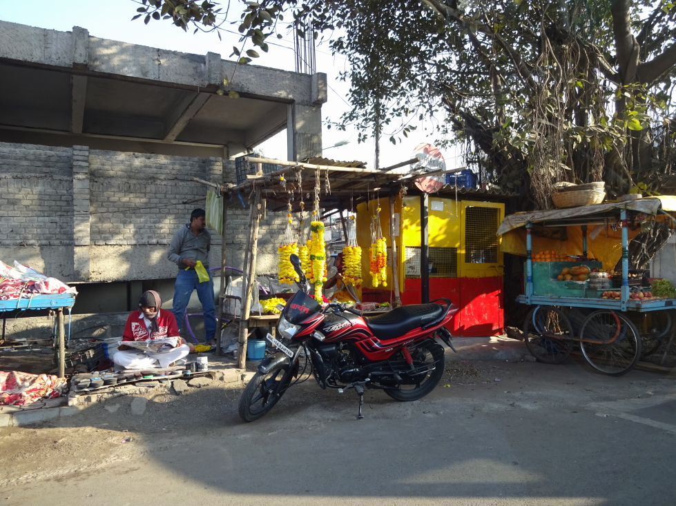 Pune street scene