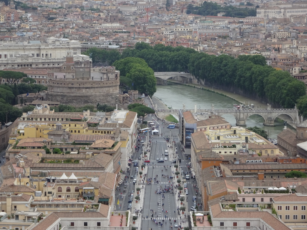 View of Castel Sant'Angelo and the Tiber
