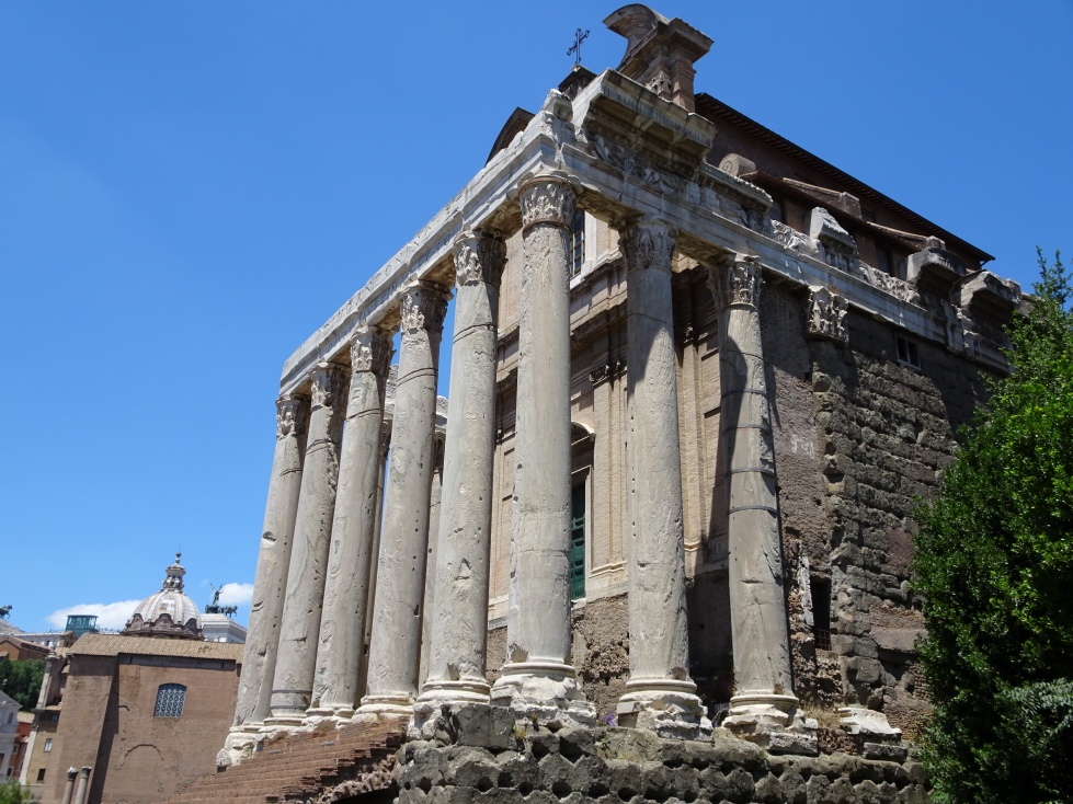 Another shot of the Temple of Antoninus and Faustina