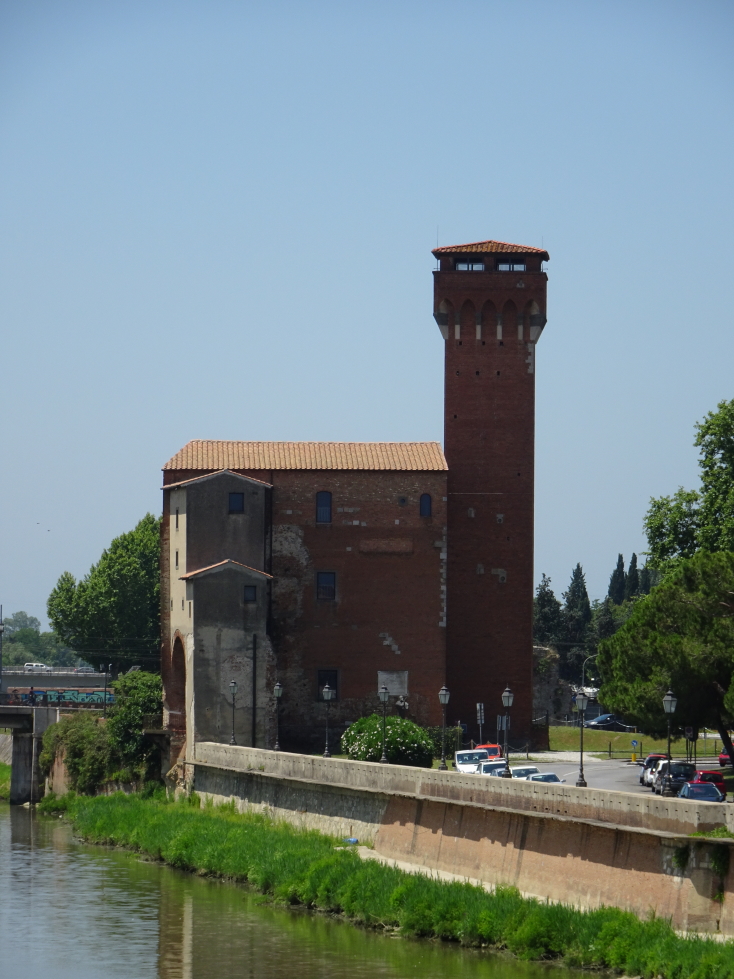 Torre Guelfa on the bank of the Arno, Pisa