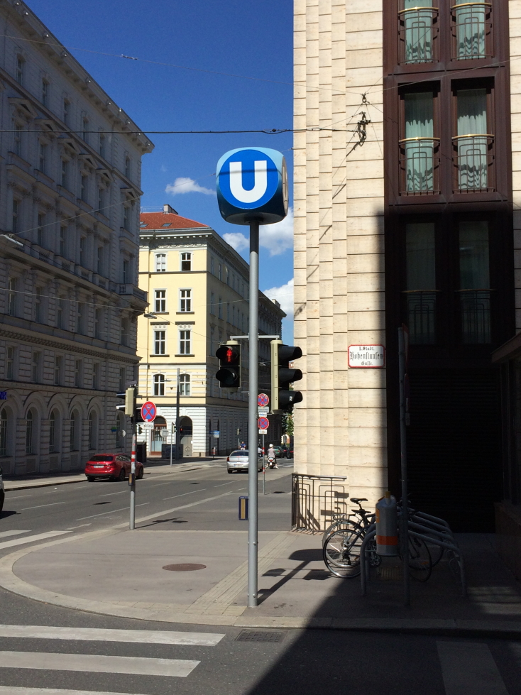 Vienna subway signpost