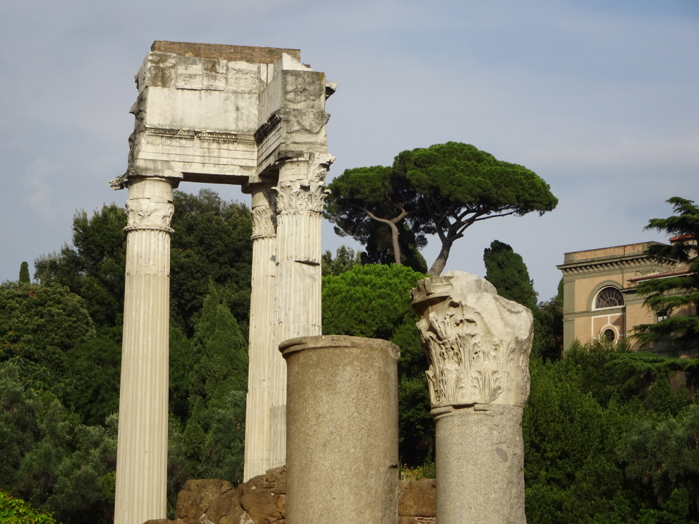 Temple of Apollo Sosiano and some columns